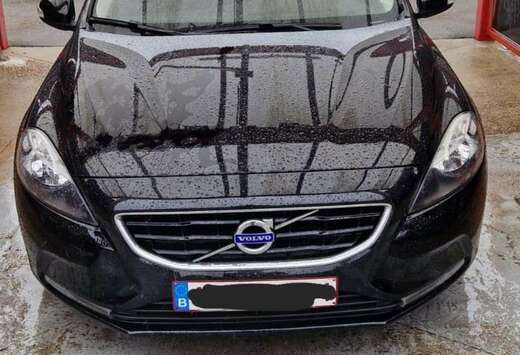 Volvo V40 2.0 D2