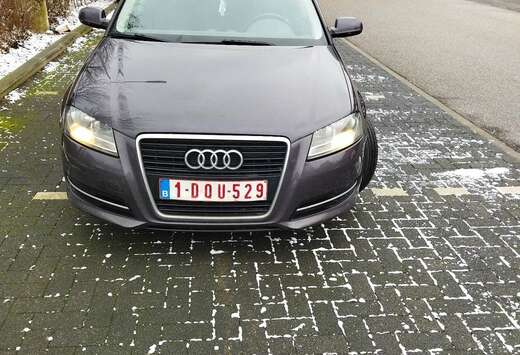 Audi Sportback 1.6 TDI  105 DPF Attraction