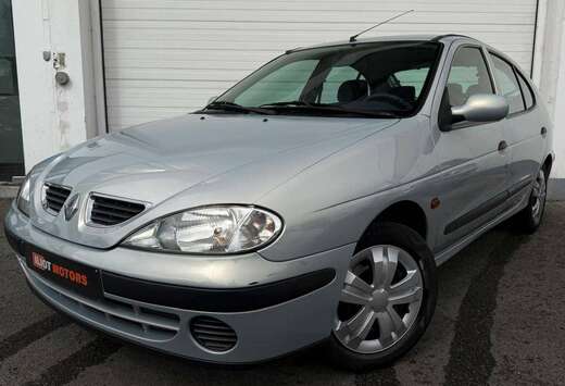 Renault AUTOMAAT* GARANTIE 12 MAANDEN * BENZINE