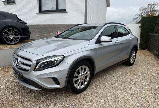Mercedes-Benz GLA 180 NAVIGATIE,ALU,AUT,AIRCO,HISTORI ...