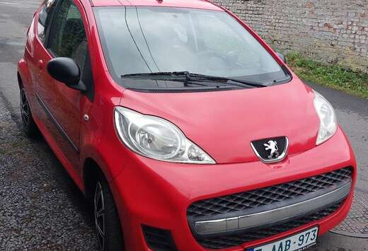 Peugeot 1.0i Trendy