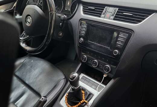 Skoda SW 1.6 CR TDi 4x4 Elegance DPF