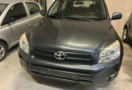 Toyota RAV4 2.0i VVT-i 16v VX