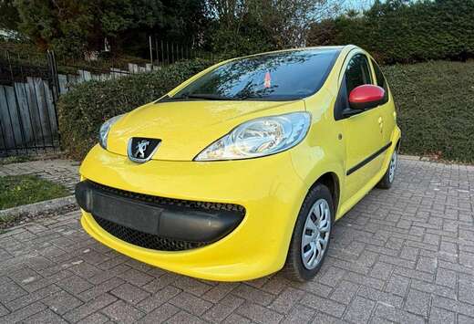 Peugeot 107 1.0i 12v Trendy