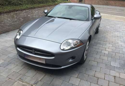 Jaguar XK Coupé 3.6i V8
