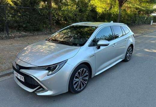 Toyota Corolla Hybrid 1.8 Premium Plus e-CVT