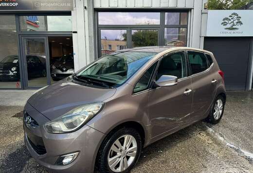 Hyundai 1.4i-AIRCO-JANTES + CARNET COMPLET !