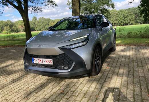 Toyota C-HR Hybrid HEV 1.8 Dynamic Plus Bi-Tone E-CVT ...