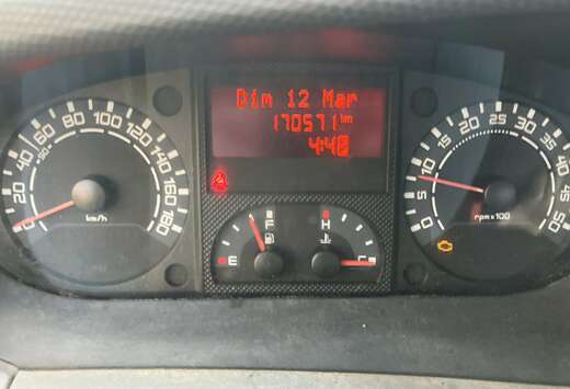 Iveco Met kraan, zwaarste uitvoering, bieden mag