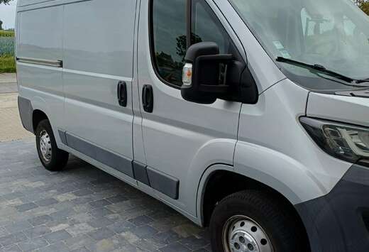Peugeot Boxer HDi 335 L2H2 S
