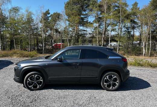 Mazda 17.8 kWh e-SKYACTIV R-EV Exclusive-Line (125kW)