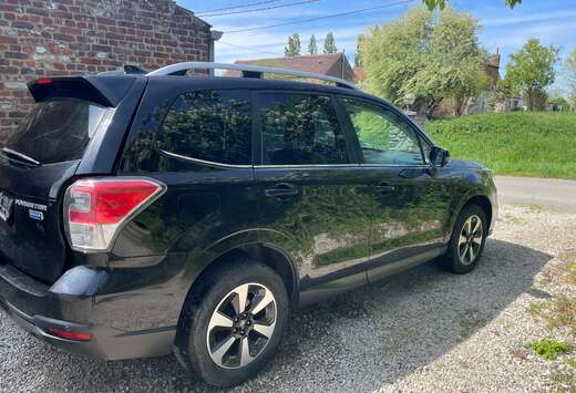 Subaru 2.0 D Premium Lineartronic CVT