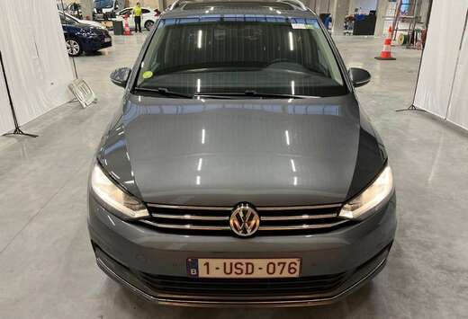 Volkswagen 1.6 TDi SCR Highline DSG7  premier propri ...