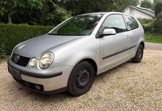 Volkswagen Polo 1.2i 12v Comfortline POUR EXPORT/MARC ...