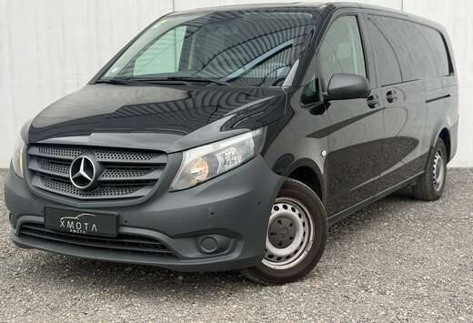 Mercedes-Benz dubbele cabine lichte vracht automaat