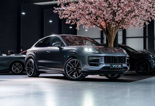 Porsche Coupé E-Hybrid - SportDesign - Passenger dis ...