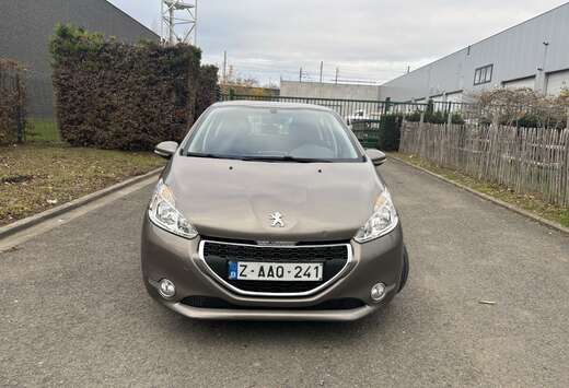 Peugeot 1.2i Allure Automatique