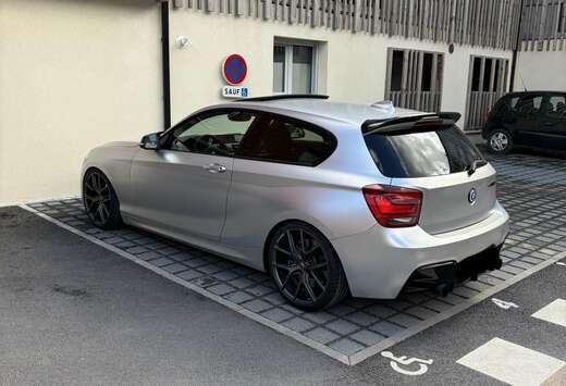 BMW M135i xDrive 320 ch A