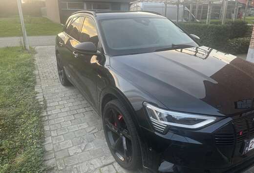 Audi Q8 e-tron 55 quattro advanced