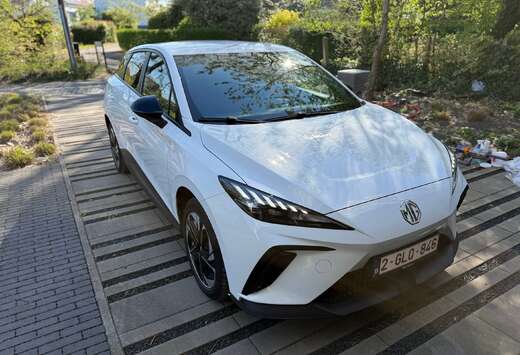MG MG4 64 kWh Comfort Comfort