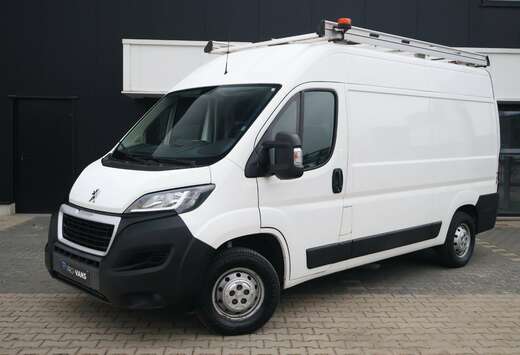 Peugeot L2H2 120 PK Airco CC Imperiaal Inrichting