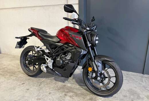 Honda CB125R top 125cc naked bike