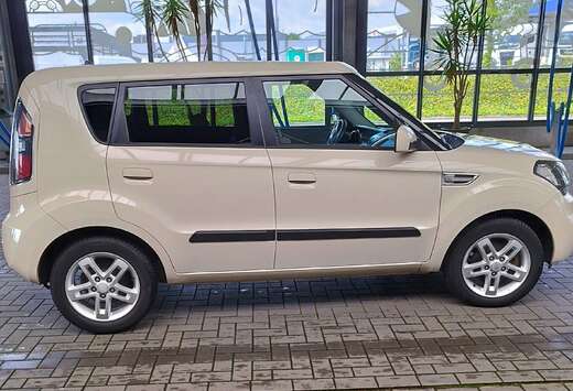Kia Soul 1.6 CRDi Max DPF