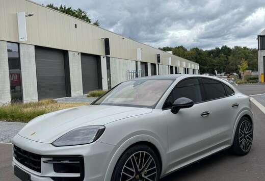 Porsche E-Hybrid Coupé Crayon Matt PPF FullFull