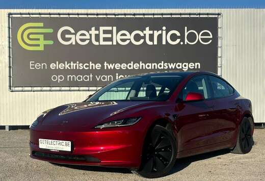 Tesla Model 3 RWD Highland *Winter -en zomerbanden*