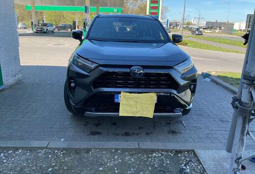 Toyota 2.5 Hybride 2WD e-CVT Style Plus (V16) (7 5QMS ...