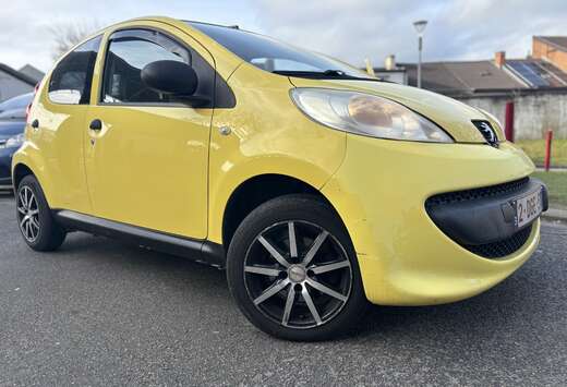 Peugeot 1.0i 12v Trendy