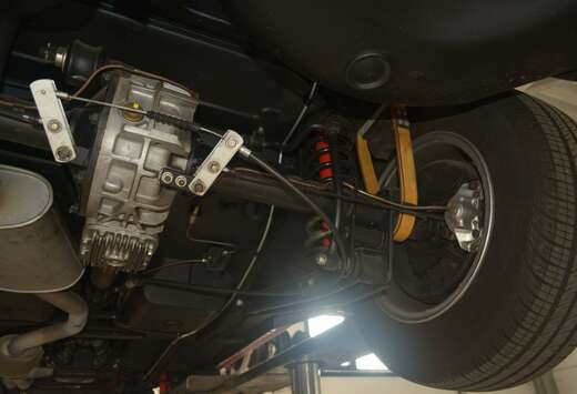 Alfa Romeo 2.0 L SPIDER / BODY OFF GERESTAUREERD / NI ...