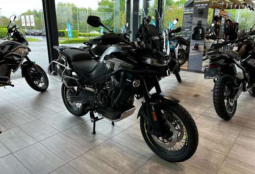 Explore // IN STOCK, DIRECT LEVERBAAR!