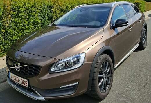 Volvo V60 Cross Country 2.0 D3 Momentum