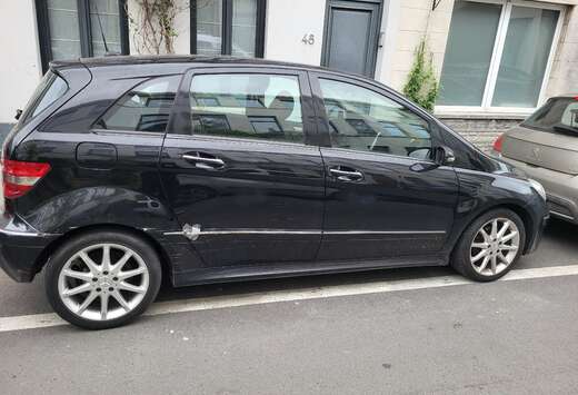Mercedes-Benz B 150