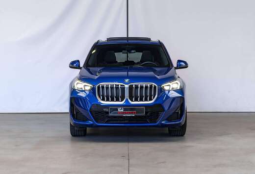 BMW sDrive18i|M-SPORT|PANO|KEYLESS|ADAPTIVE LED|CAMER ...