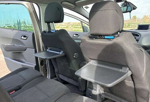 Peugeot 155 THP Premium