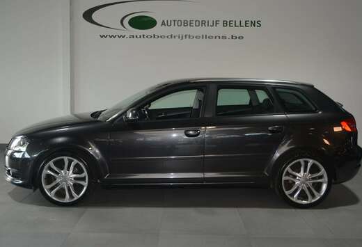 Audi Sportback 1.6 TDi Ambition  DPF / LEDER / 18\