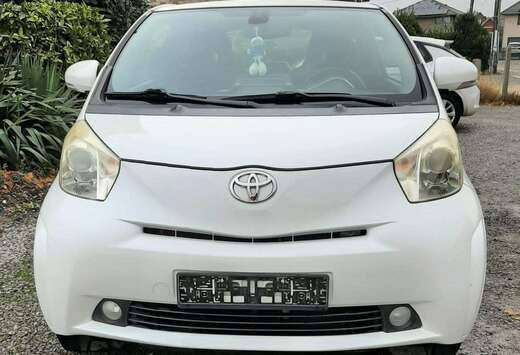 Toyota IQ 1.0