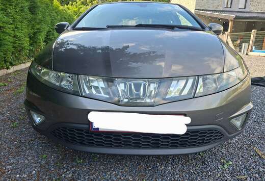 Honda Civic 1.4i