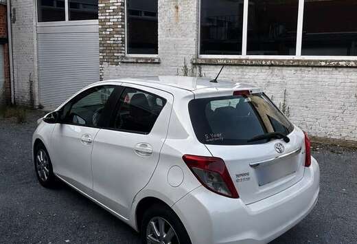 Toyota 1.0i VVT-i Active