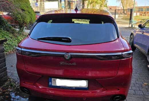 Alfa Romeo Tonale PHEV 1.3 Q4 Tributo Italiano (206 k ...