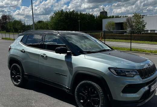 Jeep 1.3 T-GDI 4xe PLUG-IN HYBRID