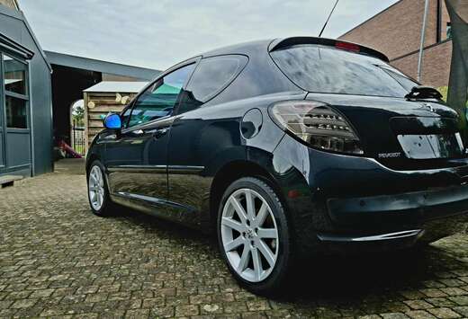 Peugeot 1.6i 16v Sporty
