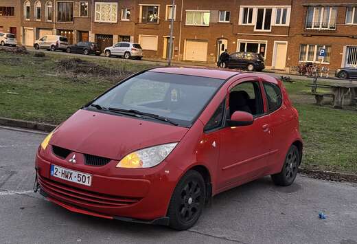 Mitsubishi CZ3 1.3 Invite