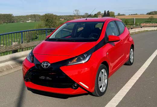 Toyota Aygo X Play