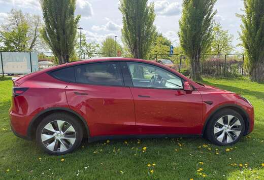 Tesla Model Y 72.5 kWh Dual Motor Performance (377 kW ...