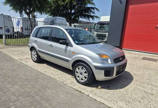 Ford 1.4i - Airco - Trekhaak + Keuring - Garantie