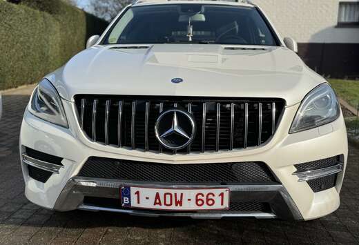 Mercedes-Benz BlueTEC 4MATIC 7G-TRONIC