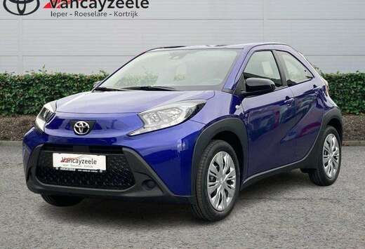 Toyota play+comfortpack+cam+apple car